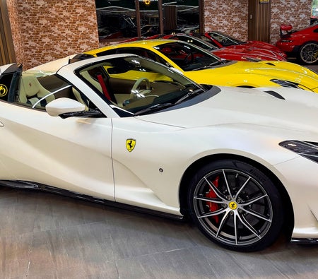 Ferrari 812 GTS 2022 for sale in Dubai