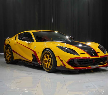 Ferrari 812 Superfast Standard 2021 for sale in Dubai