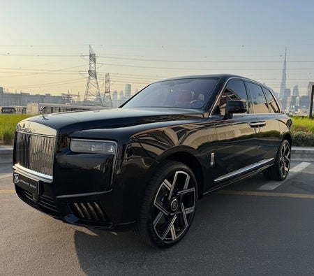 Rolls Royce Cullinan 2025 for sale in Dubai