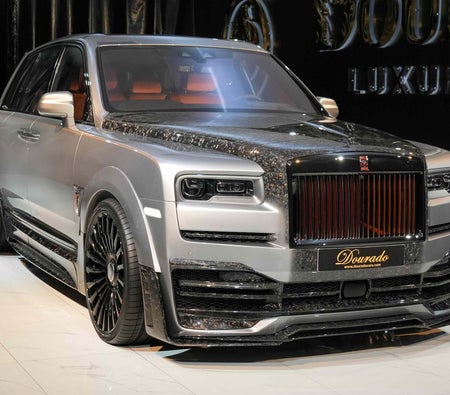Rolls Royce Cullinan Black Badge 2023 for sale in Dubai