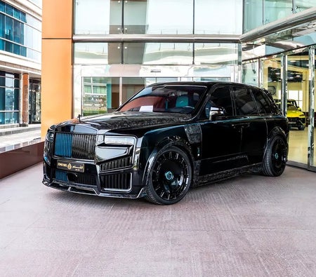 Rolls Royce Cullinan Black Badge 2025 for sale in Dubai